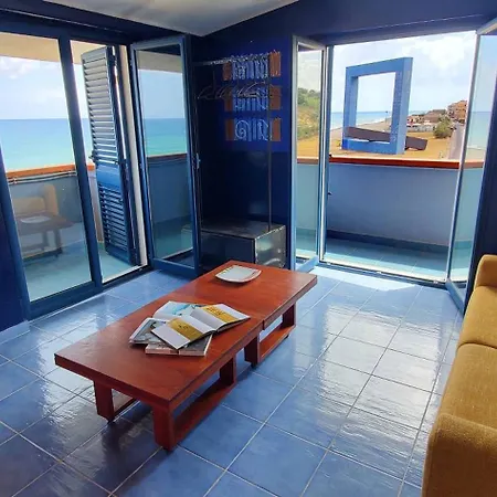 Aparthotel Atelier Sul Mare D'autore Santo Stefano di Camastra