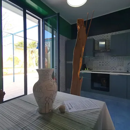Aparthotel Atelier Sul Mare D'autore Santo Stefano di Camastra